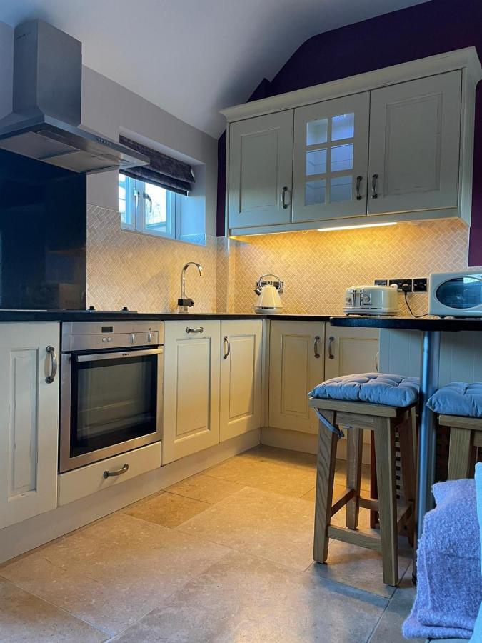 Warmington Wisteria Cottage - Hillside Holiday Cottages, Cotswolds מראה חיצוני תמונה